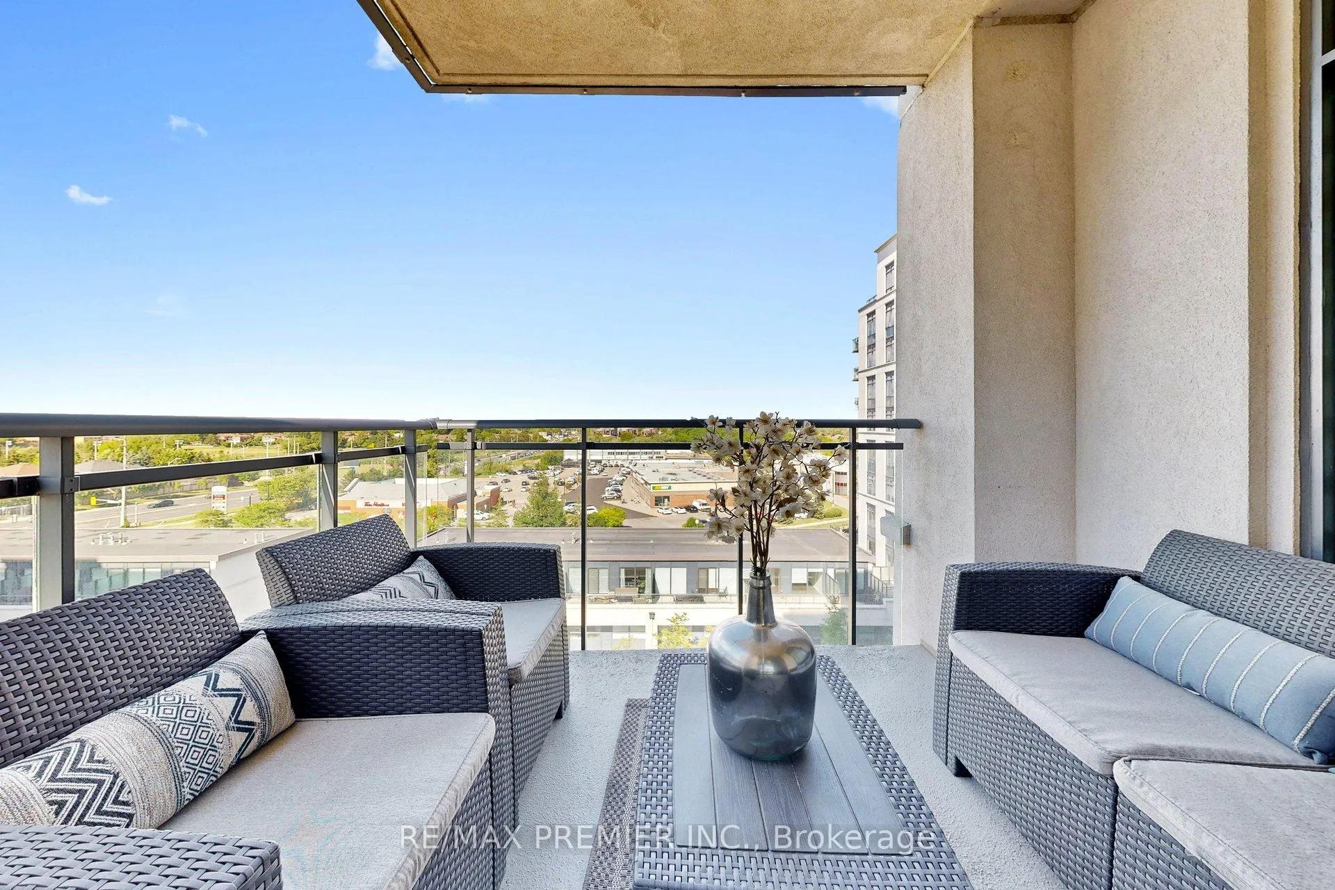 Photo 38 of Unit 604, 24 Woodstream Boulevard, Vaughan, Vaughan Grove — HOMEH
