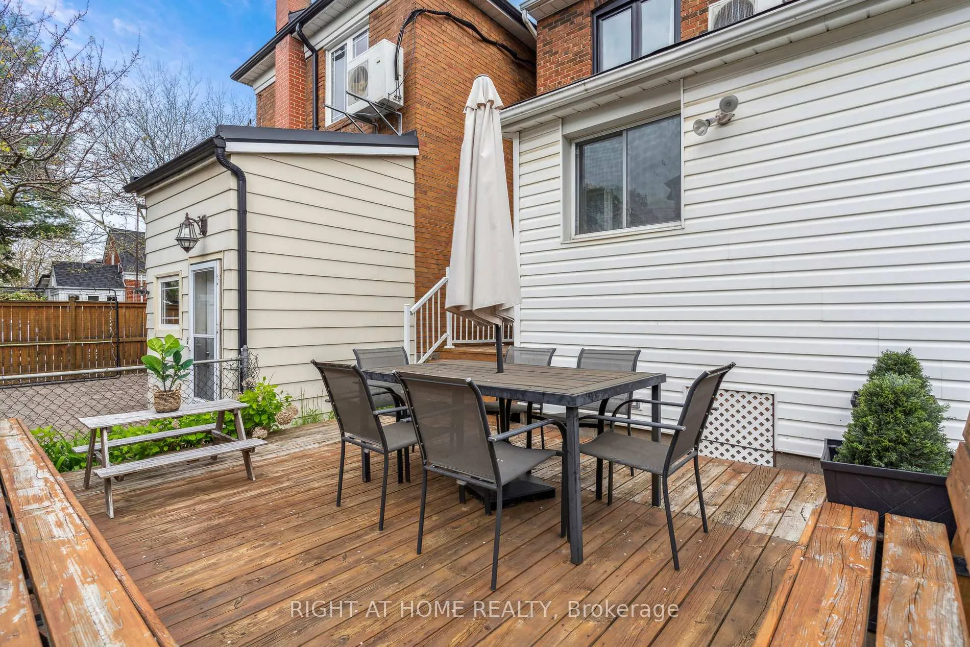 Photo 38 of 141 O'Connor Drive, Toronto, East York — HOMEH