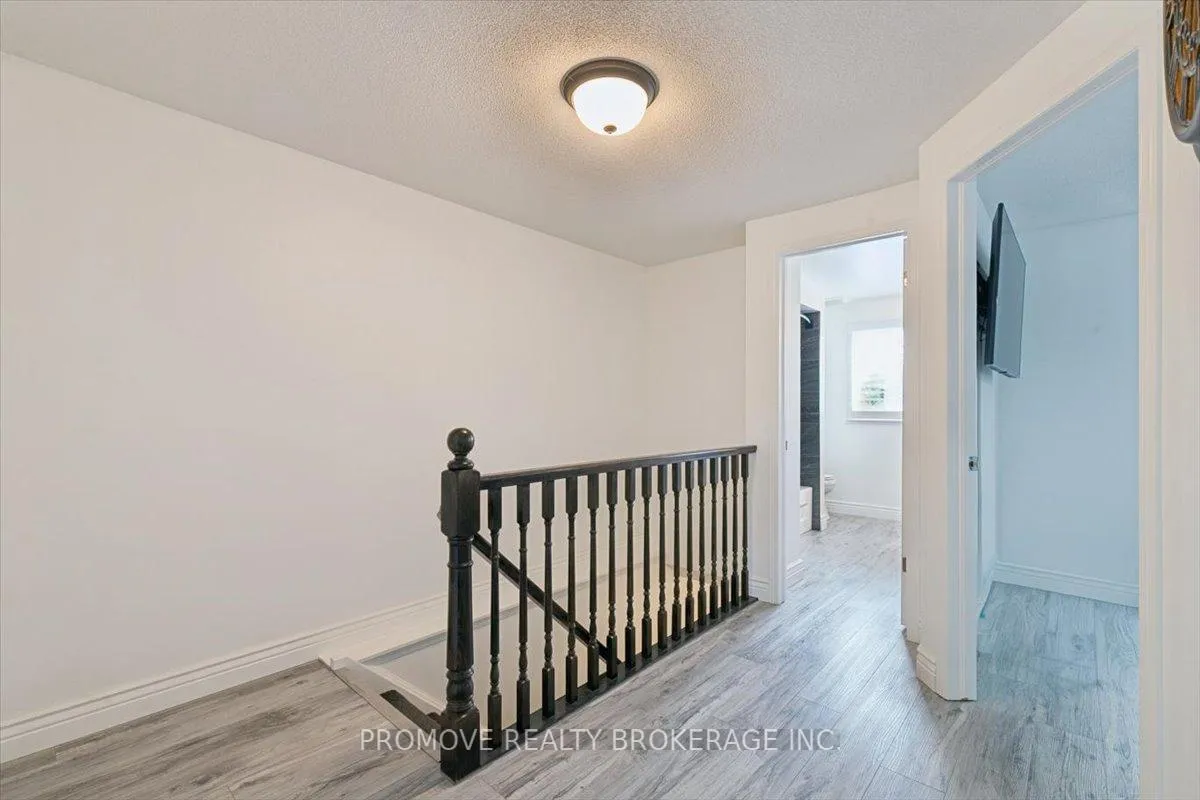 Photo 22 of 256 Tait Crescent, Centre Wellington, Fergus — HOMEH