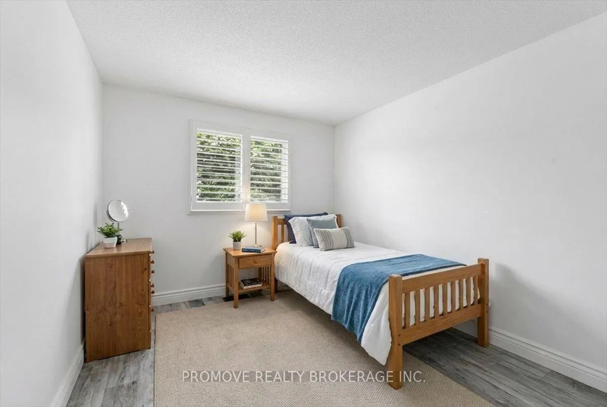 Photo 24 of 256 Tait Crescent, Centre Wellington, Fergus — HOMEH
