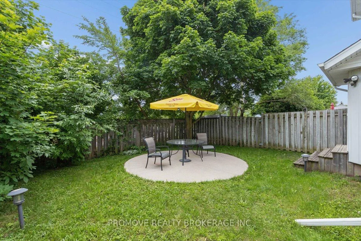 Photo 27 of 256 Tait Crescent, Centre Wellington, Fergus — HOMEH