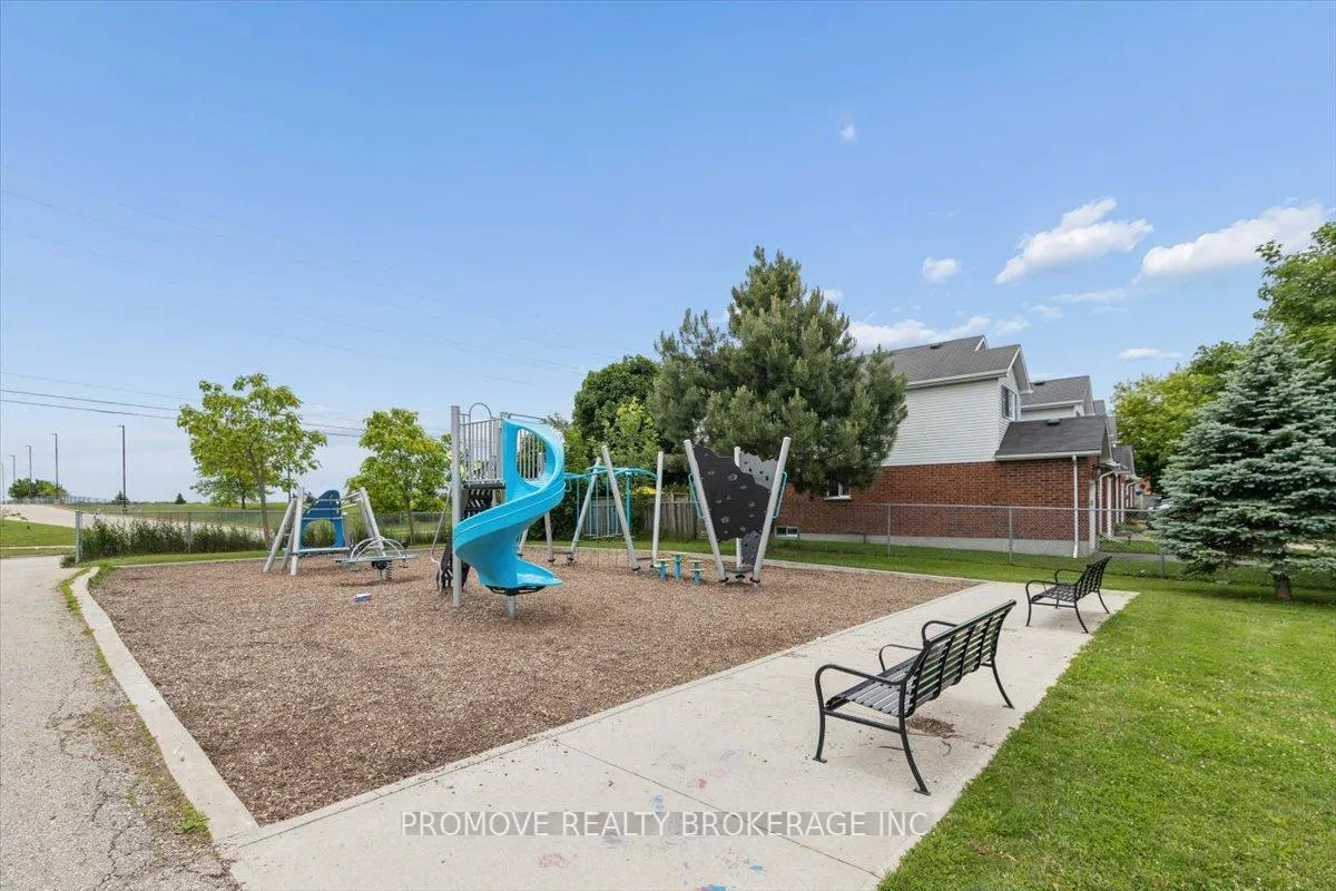 Photo 34 of 256 Tait Crescent, Centre Wellington, Fergus — HOMEH