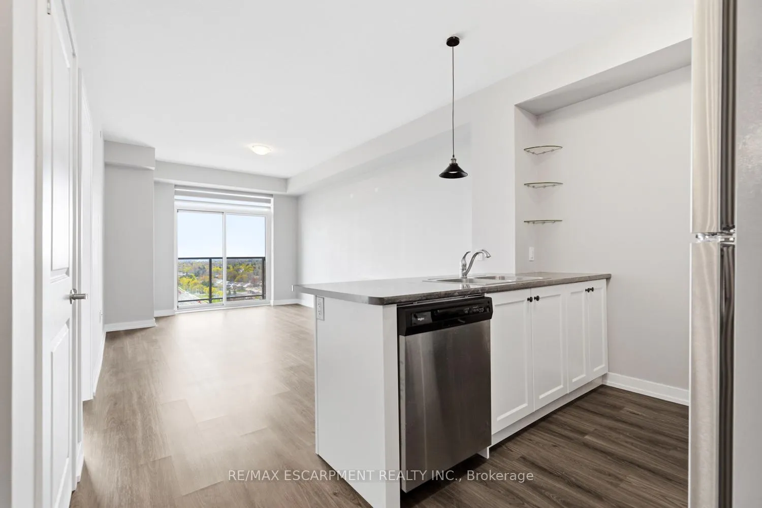 Photo 9 of Unit 1113, 450 Dundas Street E, Hamilton, Waterdown — HOMEH