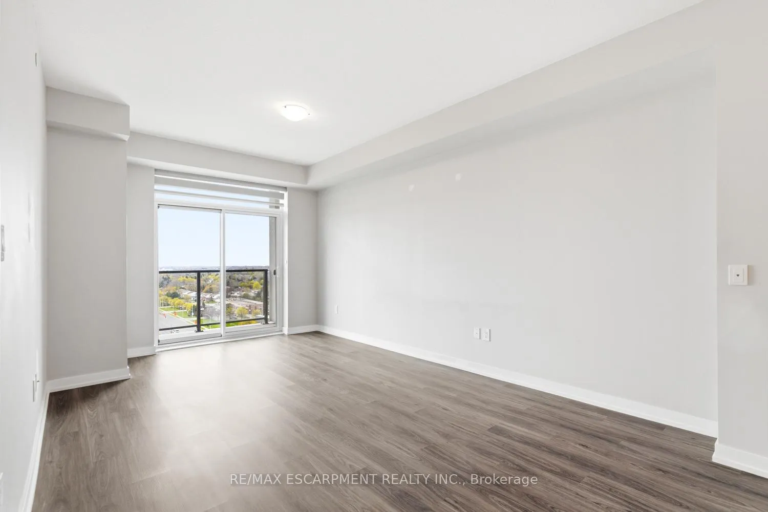 Photo 11 of Unit 1113, 450 Dundas Street E, Hamilton, Waterdown — HOMEH