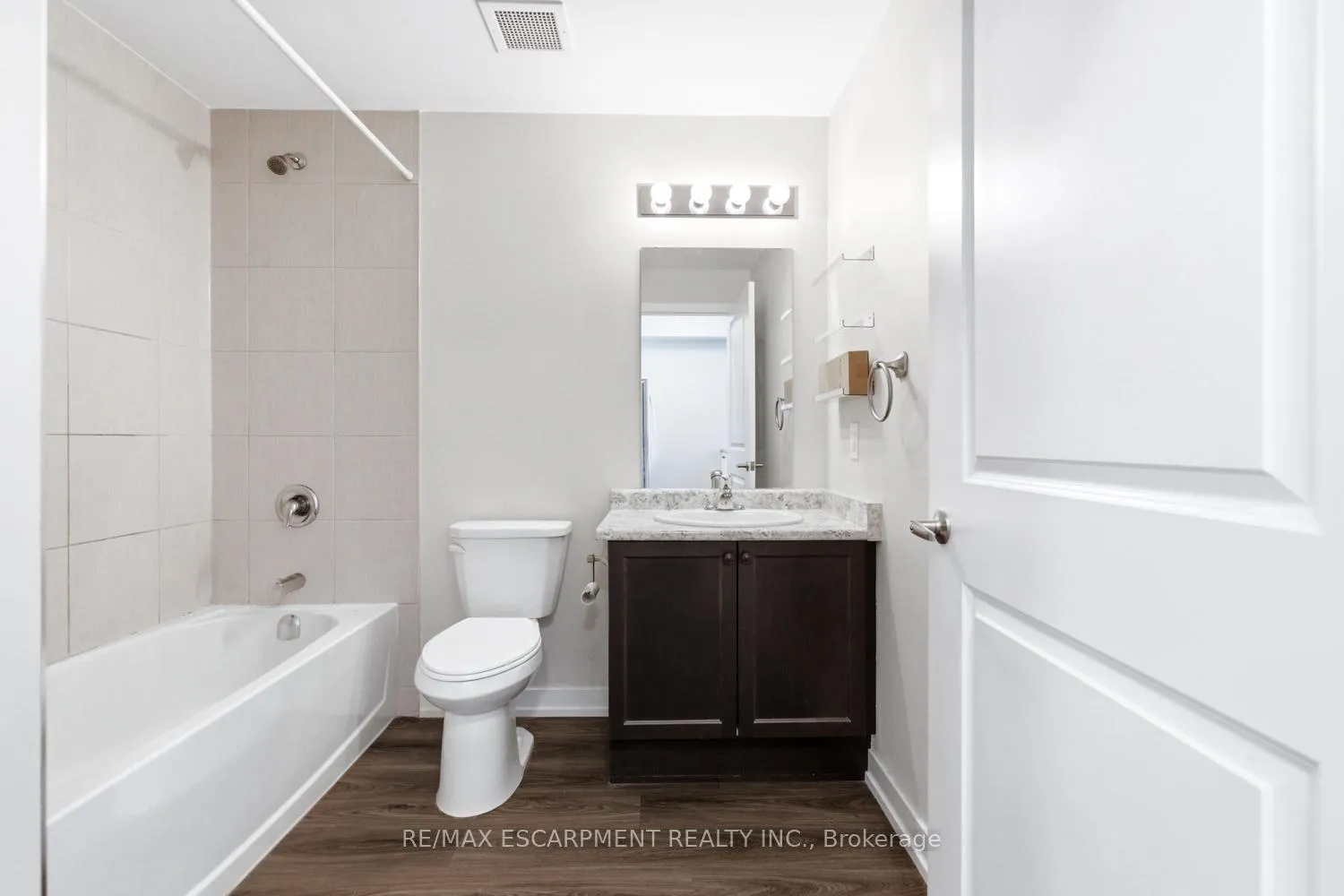 Photo 21 of Unit 1113, 450 Dundas Street E, Hamilton, Waterdown — HOMEH