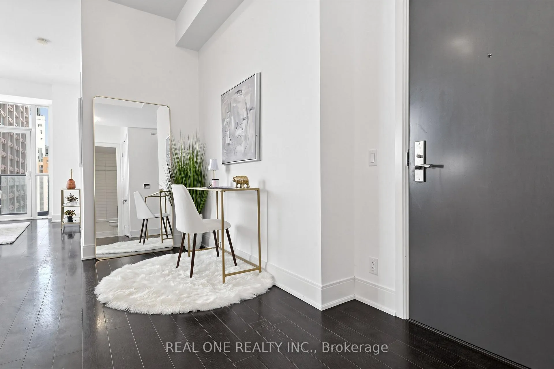 Photo 8 of Unit 1603, 21 Balmuto Street, Toronto, Bay Street Corridor — HOMEH