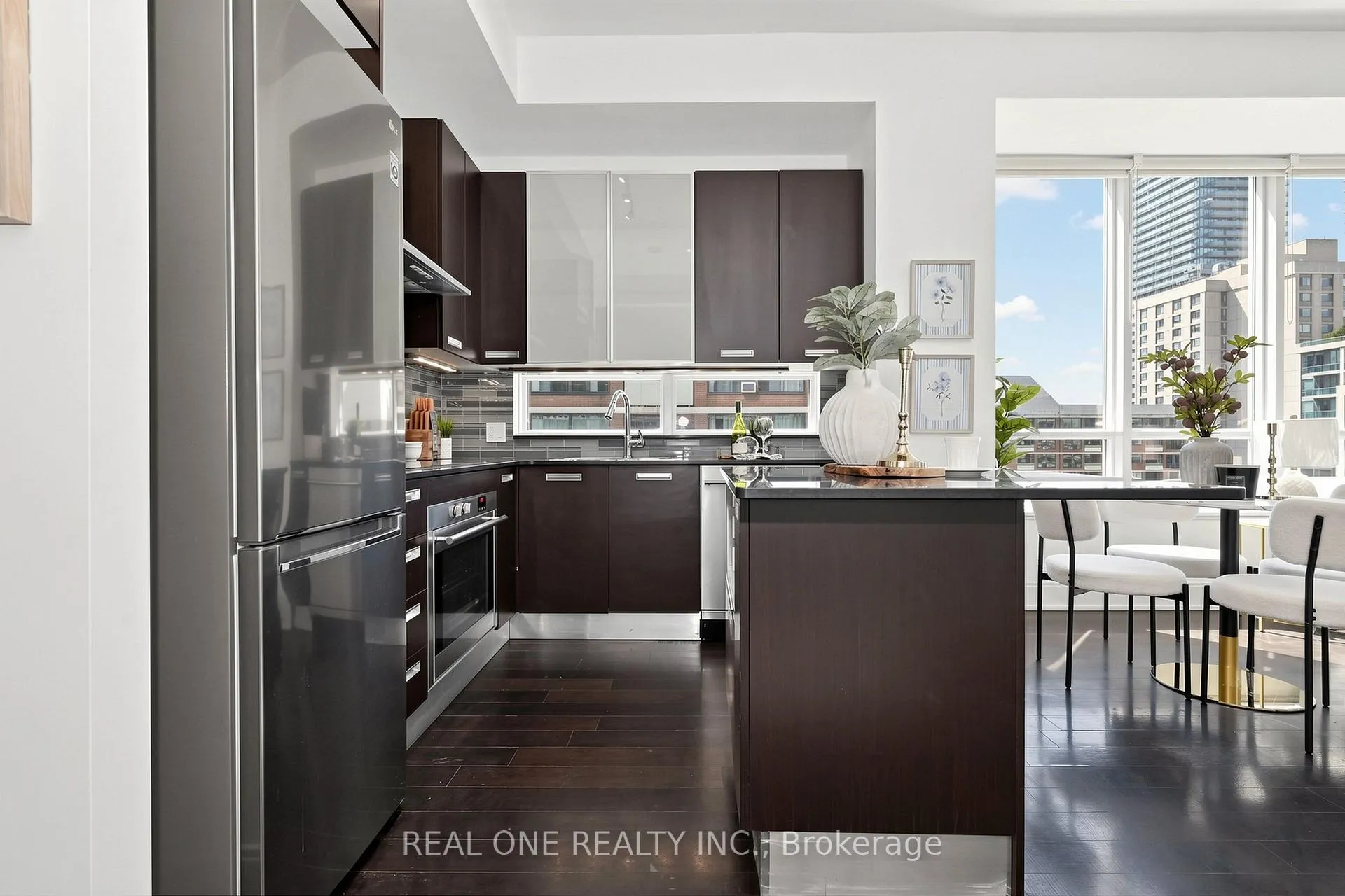 Photo 20 of Unit 1603, 21 Balmuto Street, Toronto, Bay Street Corridor — HOMEH