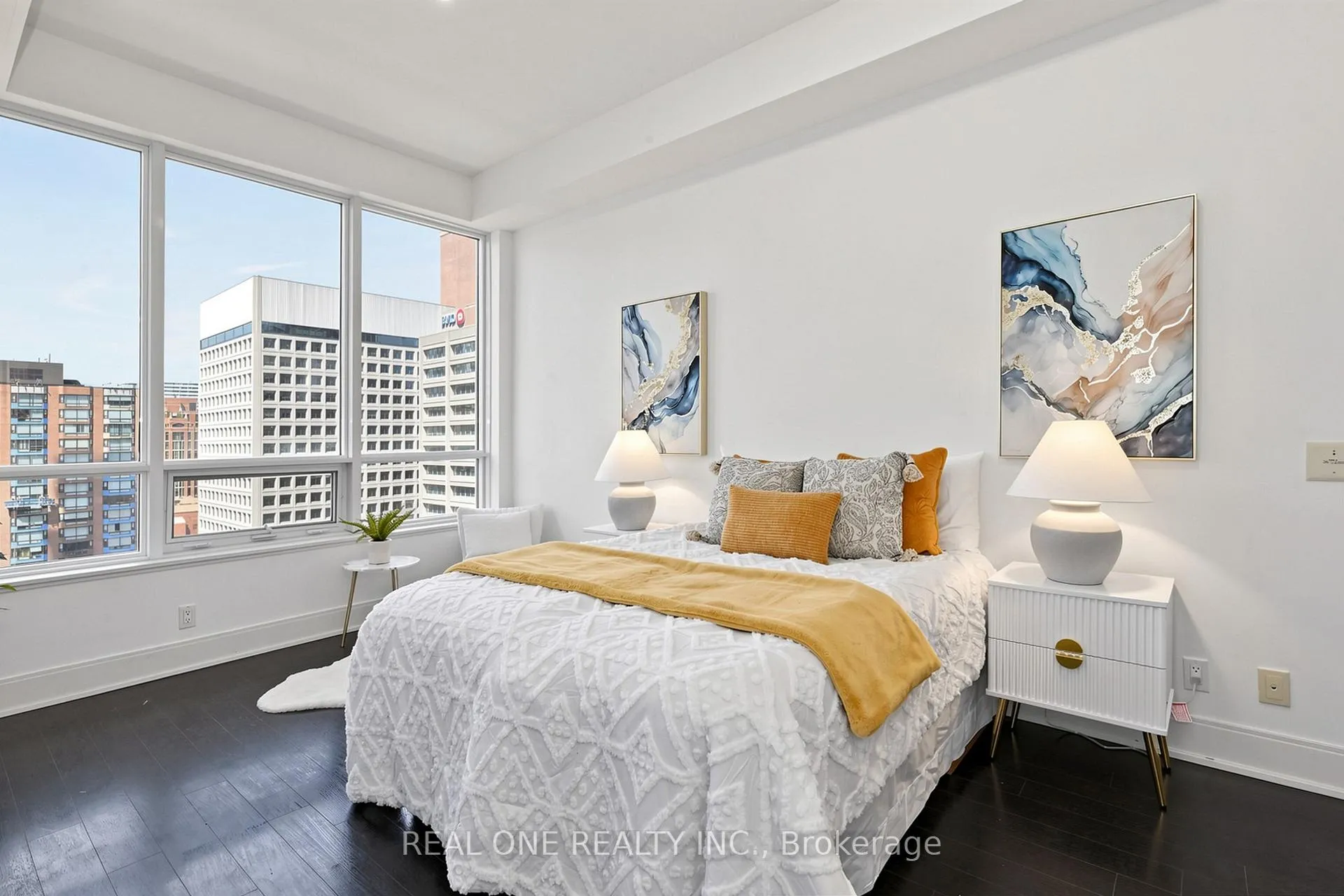 Photo 24 of Unit 1603, 21 Balmuto Street, Toronto, Bay Street Corridor — HOMEH