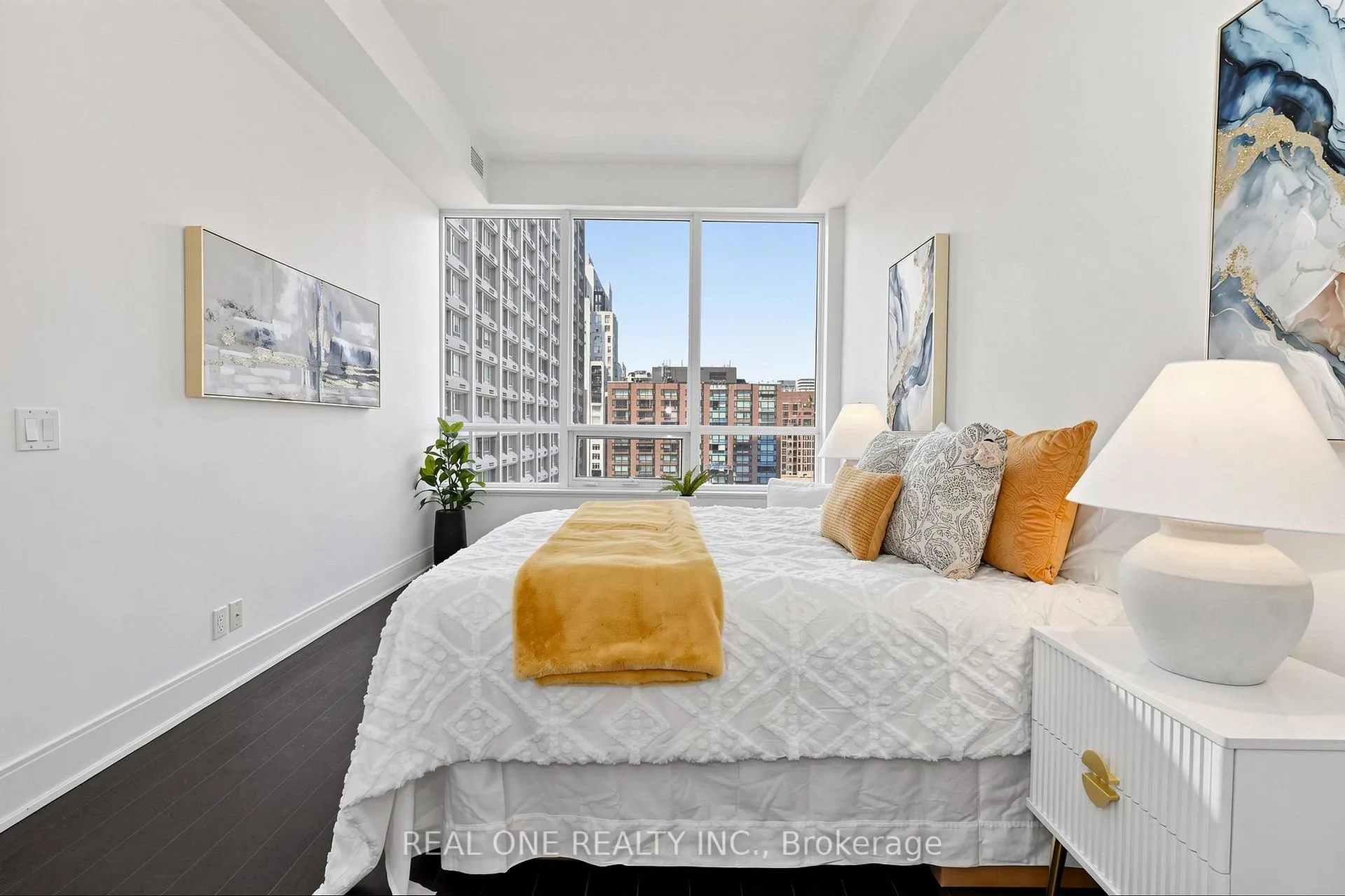 Photo 25 of Unit 1603, 21 Balmuto Street, Toronto, Bay Street Corridor — HOMEH