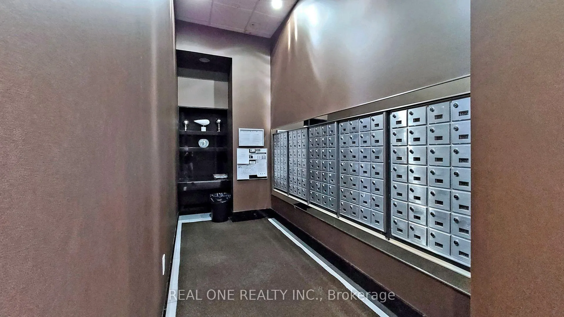 Photo 39 of Unit 1603, 21 Balmuto Street, Toronto, Bay Street Corridor — HOMEH