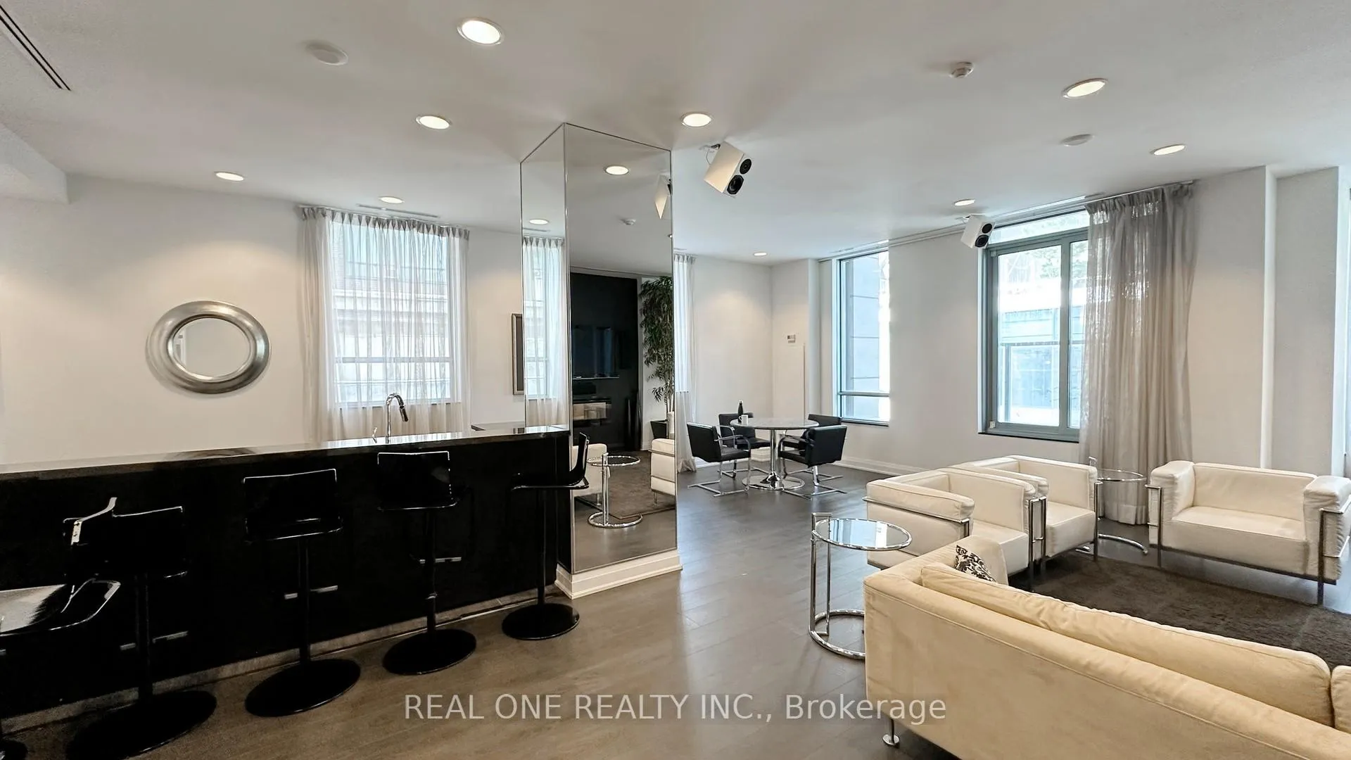 Photo 43 of Unit 1603, 21 Balmuto Street, Toronto, Bay Street Corridor — HOMEH