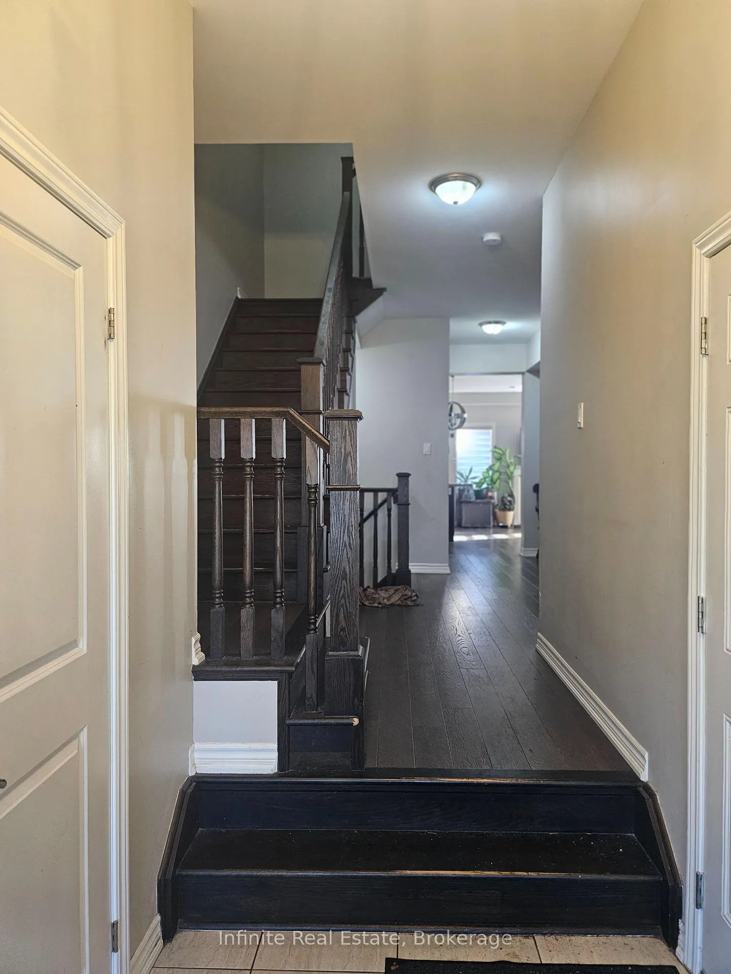 Photo 2 of 39 Lola Crescent, Brampton, Northwest Brampton — HOMEH