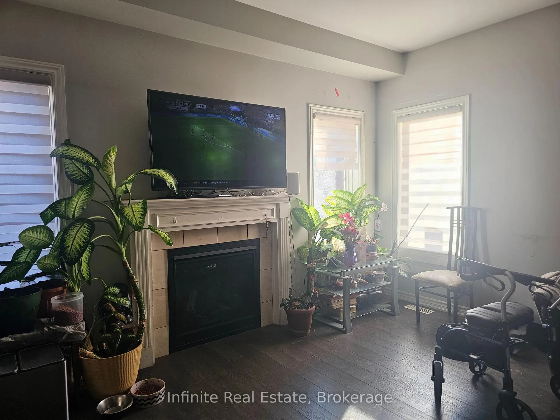 Photo 17 of 39 Lola Crescent, Brampton, Northwest Brampton — HOMEH