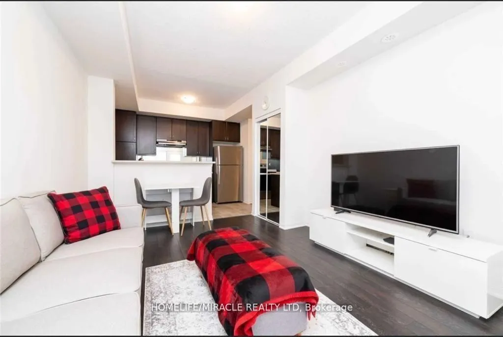 Photo 5 of Unit 155, 250 Sunny Meadow Boulevard, Brampton, Sandringham-Wellington — HOMEH