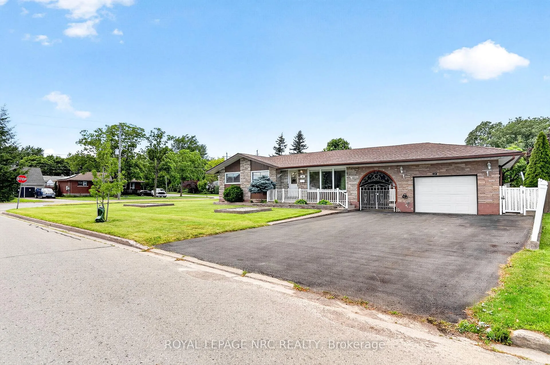 Photo 3 of 69 Royal Road, Port Colborne, Main Street — HOMEH