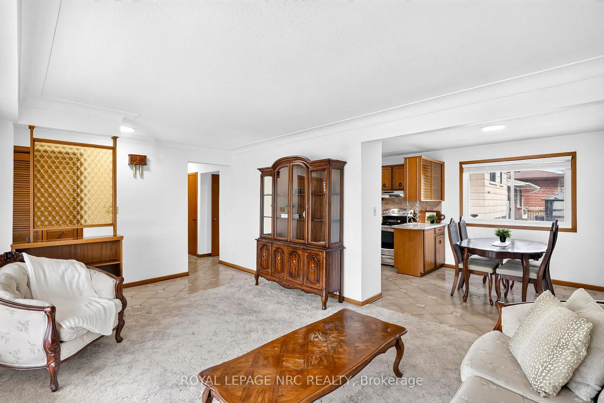 Photo 10 of 69 Royal Road, Port Colborne, Main Street — HOMEH