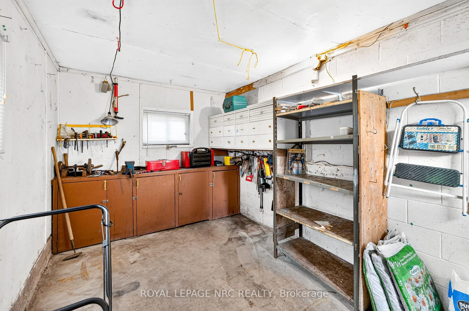 Photo 34 of 69 Royal Road, Port Colborne, Main Street — HOMEH