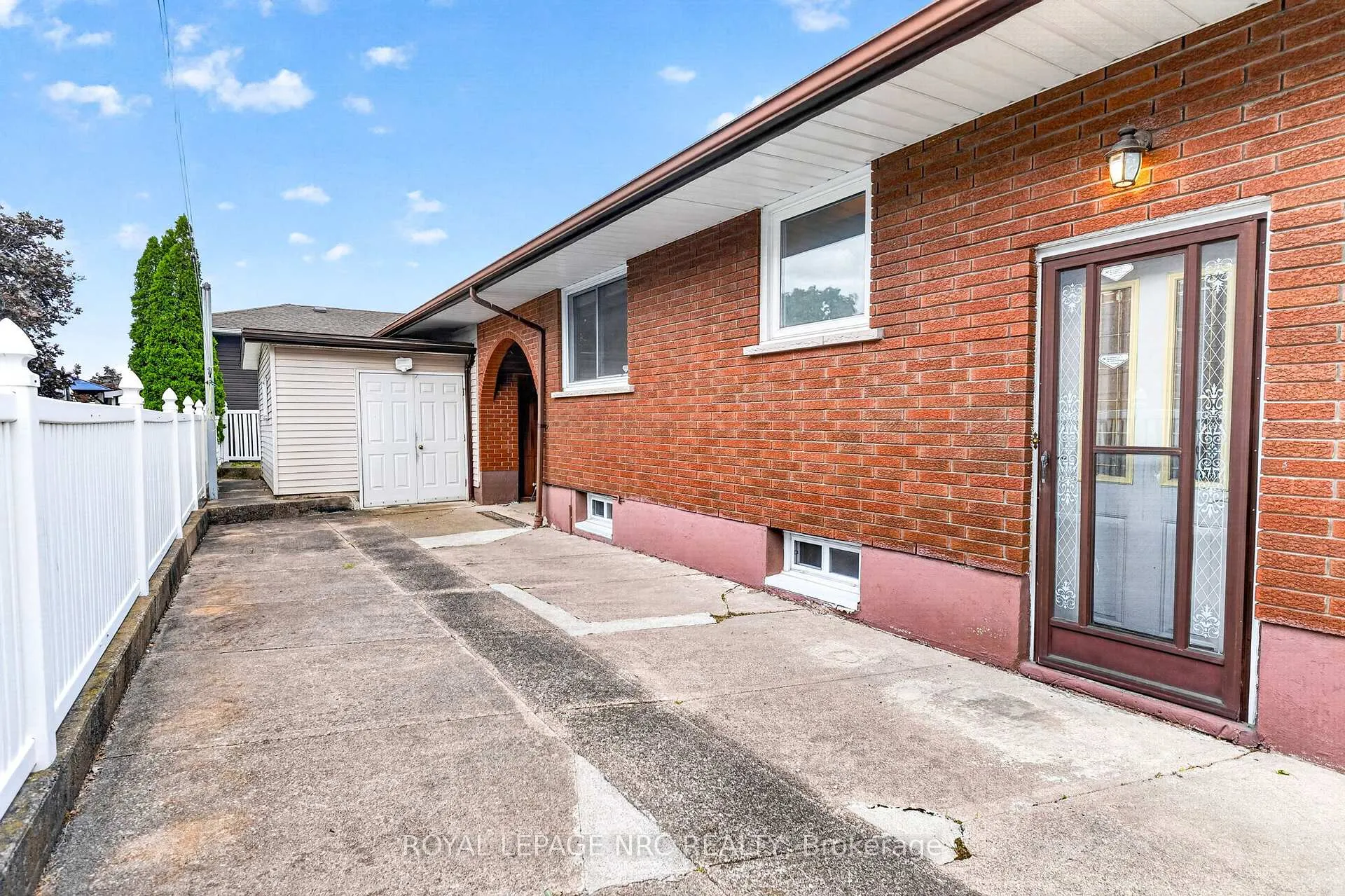 Photo 39 of 69 Royal Road, Port Colborne, Main Street — HOMEH