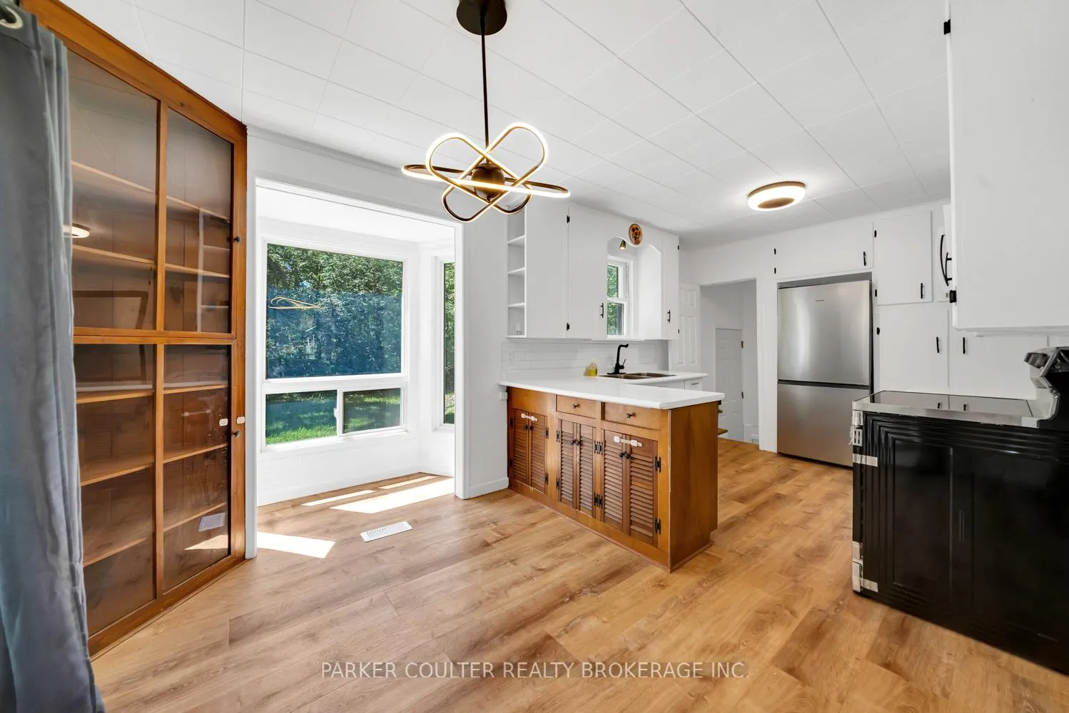 Photo 11 of 85 Evans Avenue W, Gravenhurst, Muskoka (S) — HOMEH