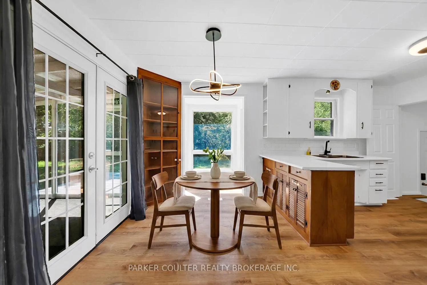 Photo 12 of 85 Evans Avenue W, Gravenhurst, Muskoka (S) — HOMEH