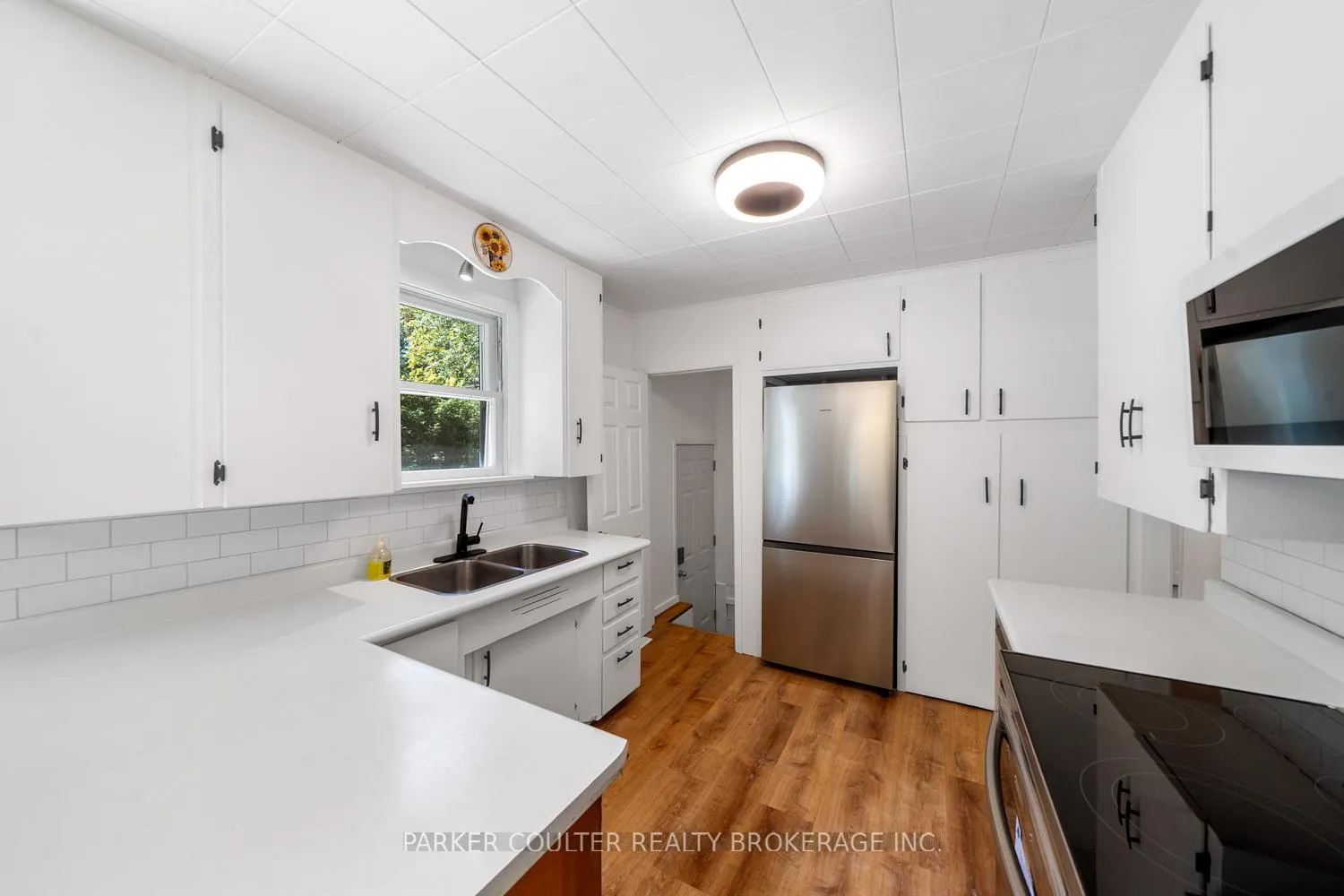 Photo 14 of 85 Evans Avenue W, Gravenhurst, Muskoka (S) — HOMEH