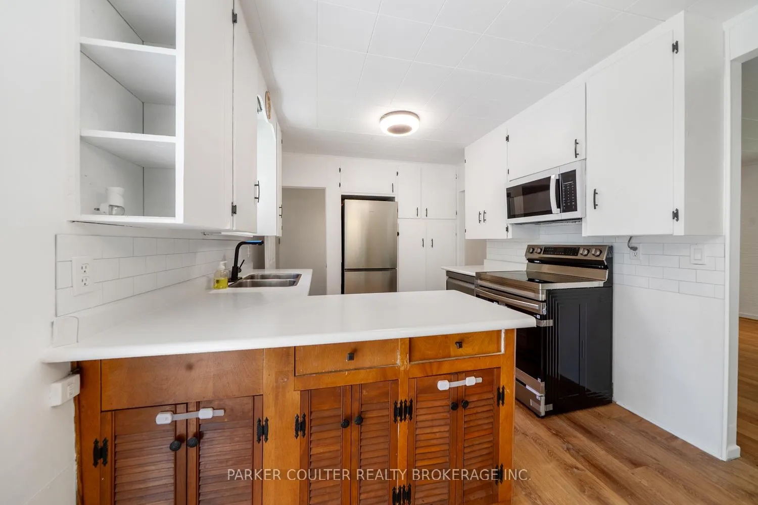 Photo 15 of 85 Evans Avenue W, Gravenhurst, Muskoka (S) — HOMEH