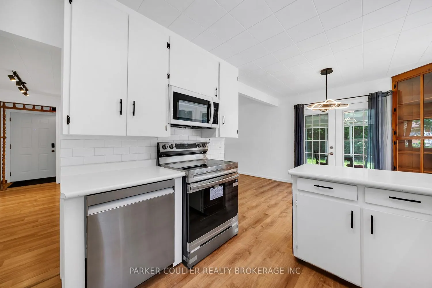 Photo 18 of 85 Evans Avenue W, Gravenhurst, Muskoka (S) — HOMEH