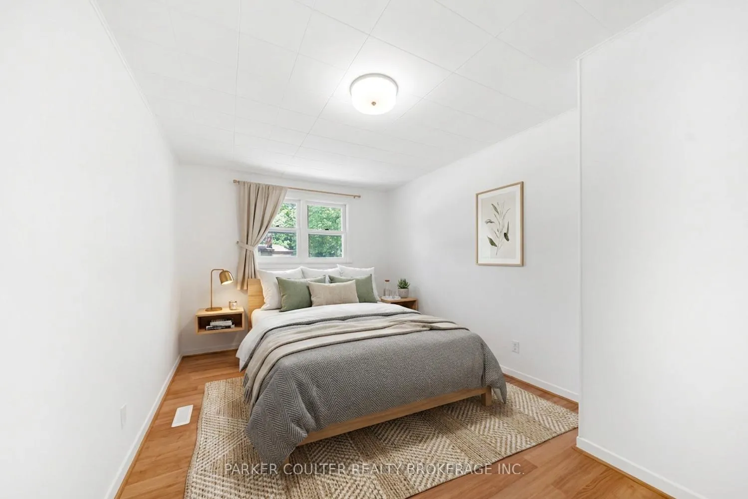Photo 23 of 85 Evans Avenue W, Gravenhurst, Muskoka (S) — HOMEH
