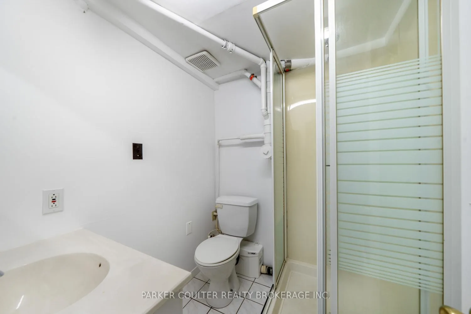 Photo 37 of 85 Evans Avenue W, Gravenhurst, Muskoka (S) — HOMEH