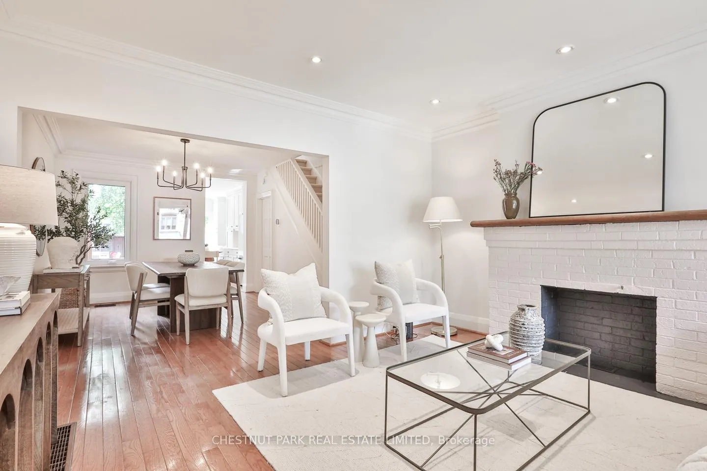 Photo 2 of 227 Bowood Avenue, Toronto, Lawrence Park North — HOMEH