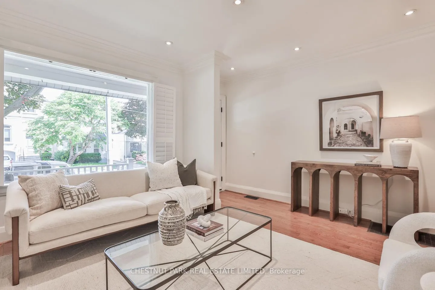 Photo 4 of 227 Bowood Avenue, Toronto, Lawrence Park North — HOMEH