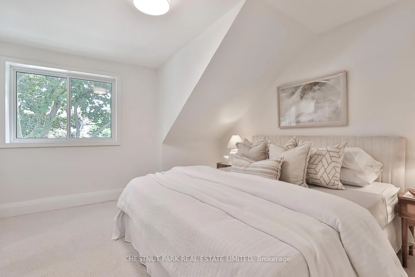 Photo 12 of 227 Bowood Avenue, Toronto, Lawrence Park North — HOMEH