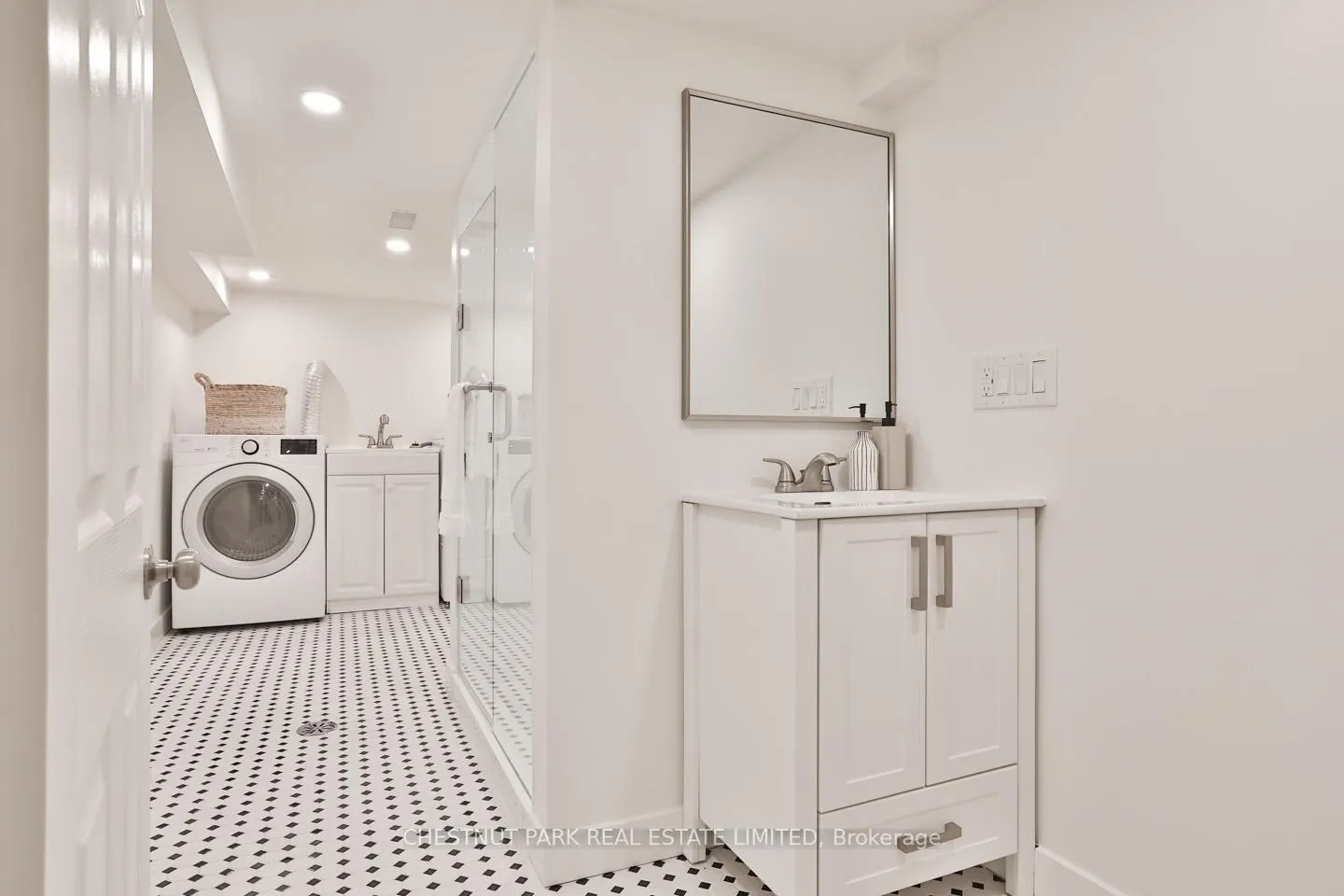 Photo 21 of 227 Bowood Avenue, Toronto, Lawrence Park North — HOMEH