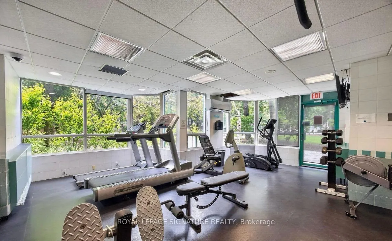 Photo 7 of Unit 1003, 7250 Yonge Street, Vaughan, Crestwood-Springfarm-Yorkhill — HOMEH