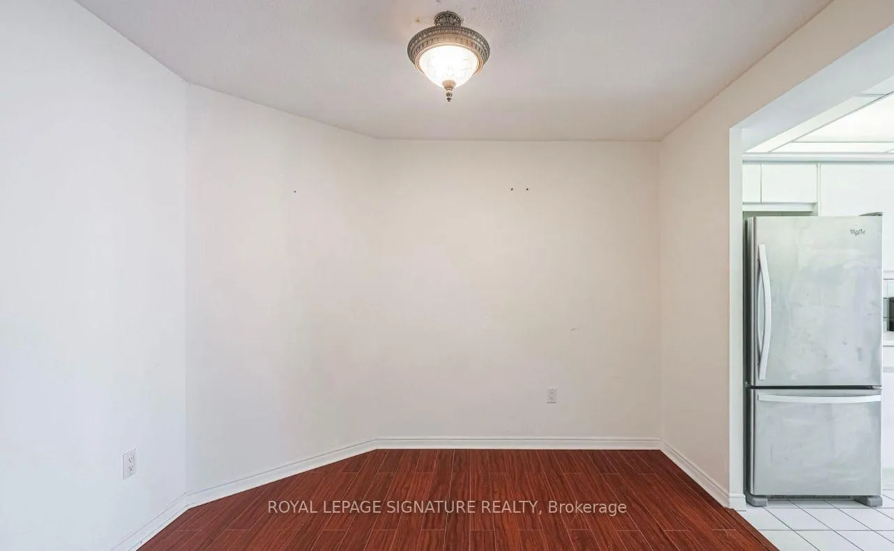 Photo 16 of Unit 1003, 7250 Yonge Street, Vaughan, Crestwood-Springfarm-Yorkhill — HOMEH