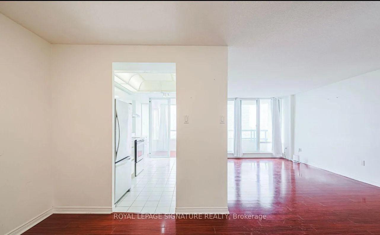 Photo 23 of Unit 1003, 7250 Yonge Street, Vaughan, Crestwood-Springfarm-Yorkhill — HOMEH