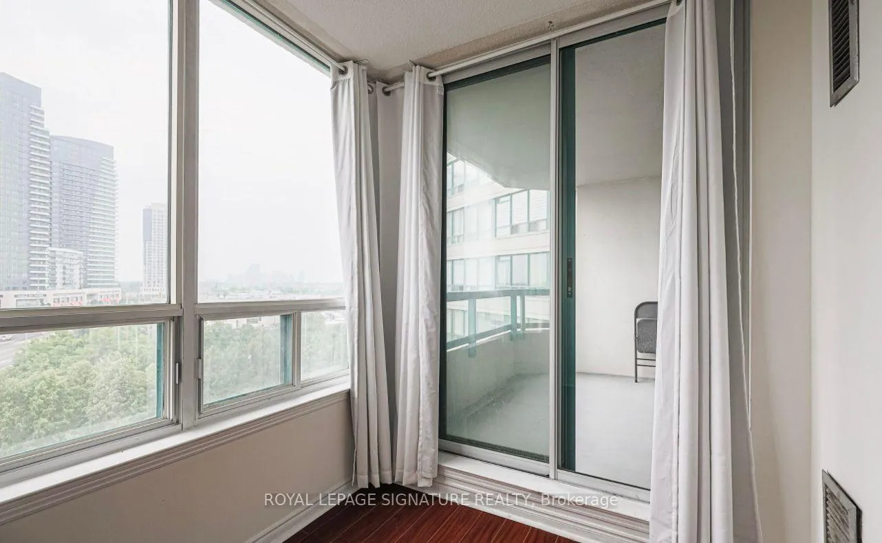 Photo 31 of Unit 1003, 7250 Yonge Street, Vaughan, Crestwood-Springfarm-Yorkhill — HOMEH