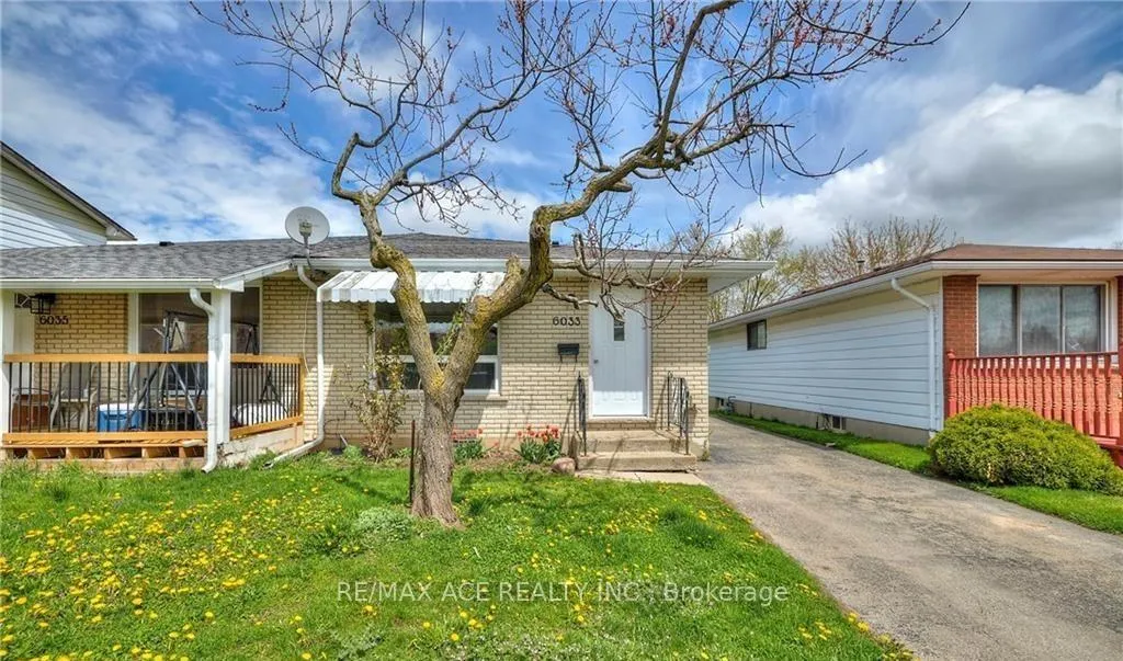 Photo 2 of Unit Main, 6033 Swayze Drive, Niagara Falls, Church's Lane — HOMEH