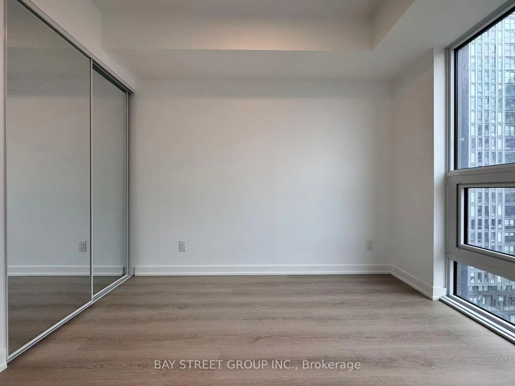 Photo 6 of Unit 2001, 100 Queen Street E, Toronto, Church-Yonge Corridor — HOMEH