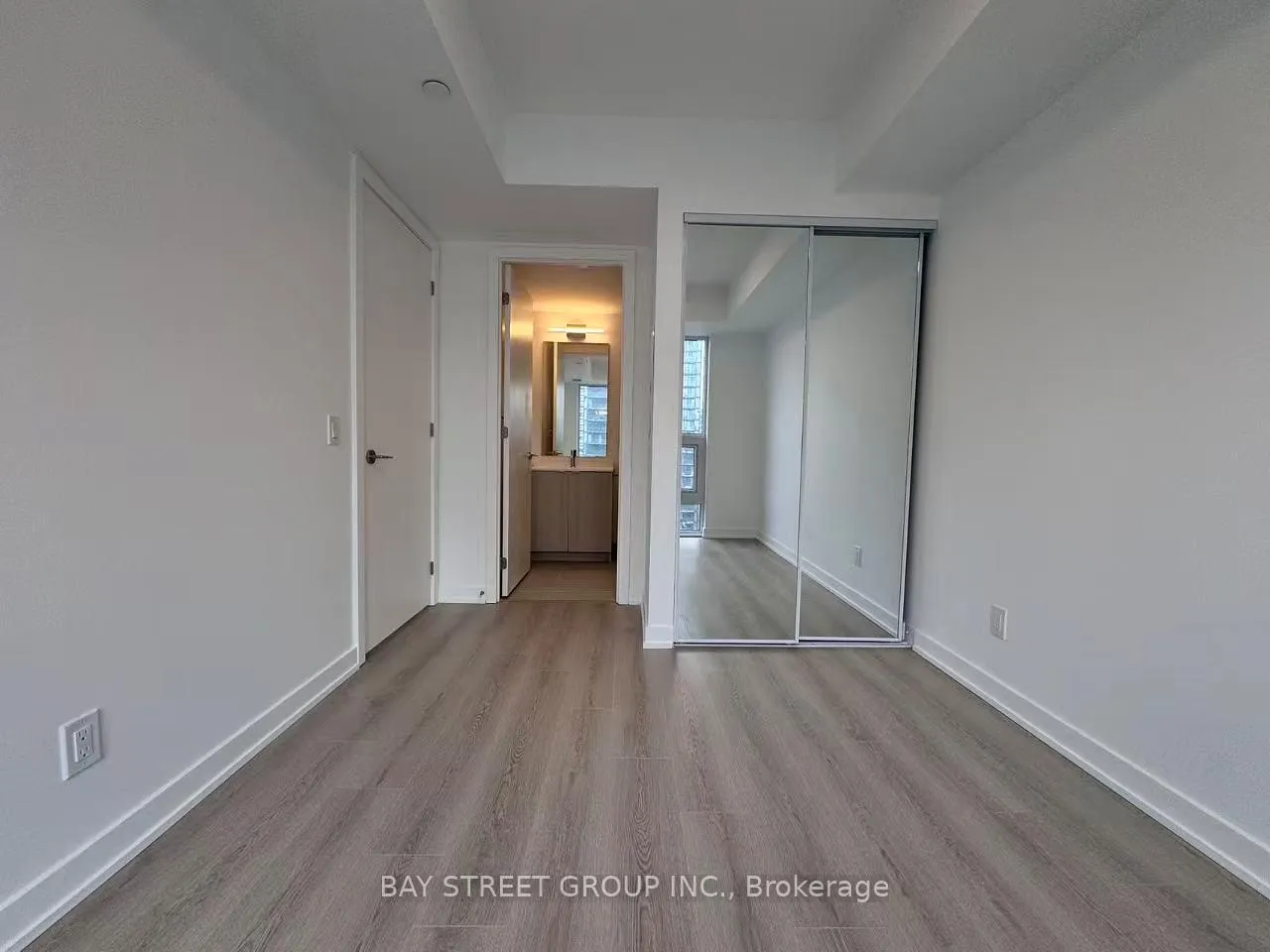 Photo 8 of Unit 2001, 100 Queen Street E, Toronto, Church-Yonge Corridor — HOMEH