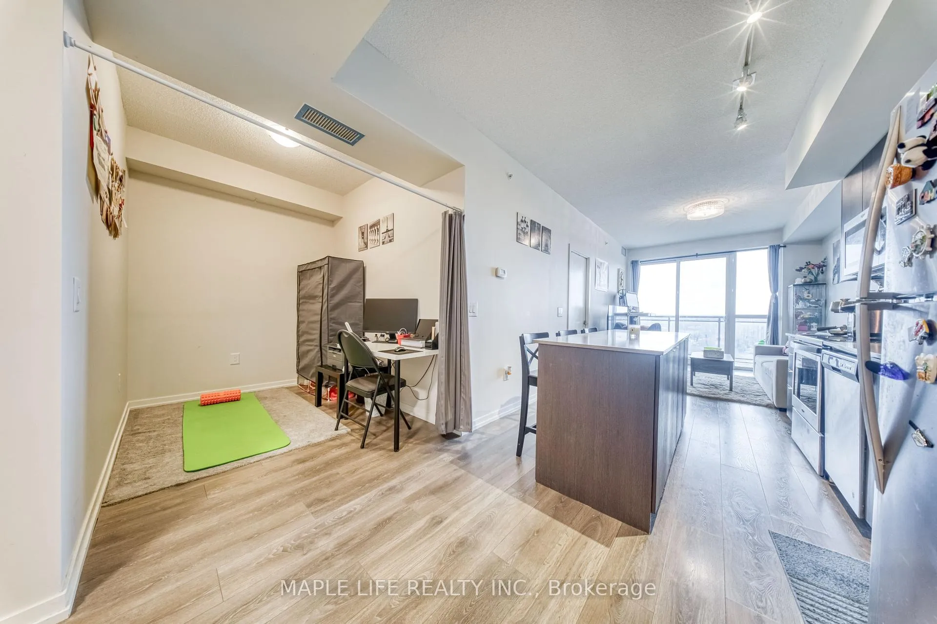 Photo 9 of Unit 804, 3237 Bayview Avenue, North York, Bayview Woods-Steeles — HOMEH