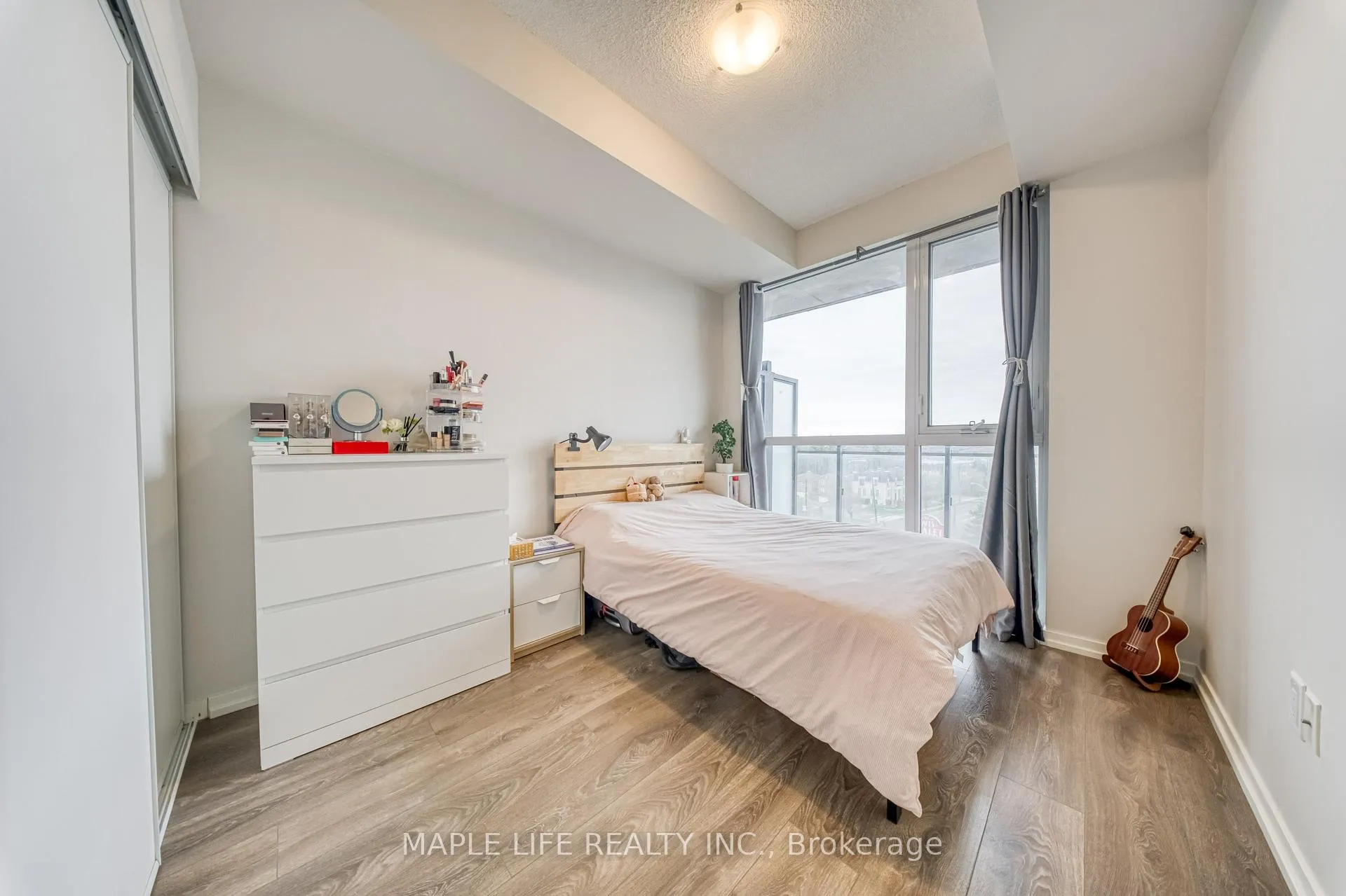 Photo 24 of Unit 804, 3237 Bayview Avenue, North York, Bayview Woods-Steeles — HOMEH