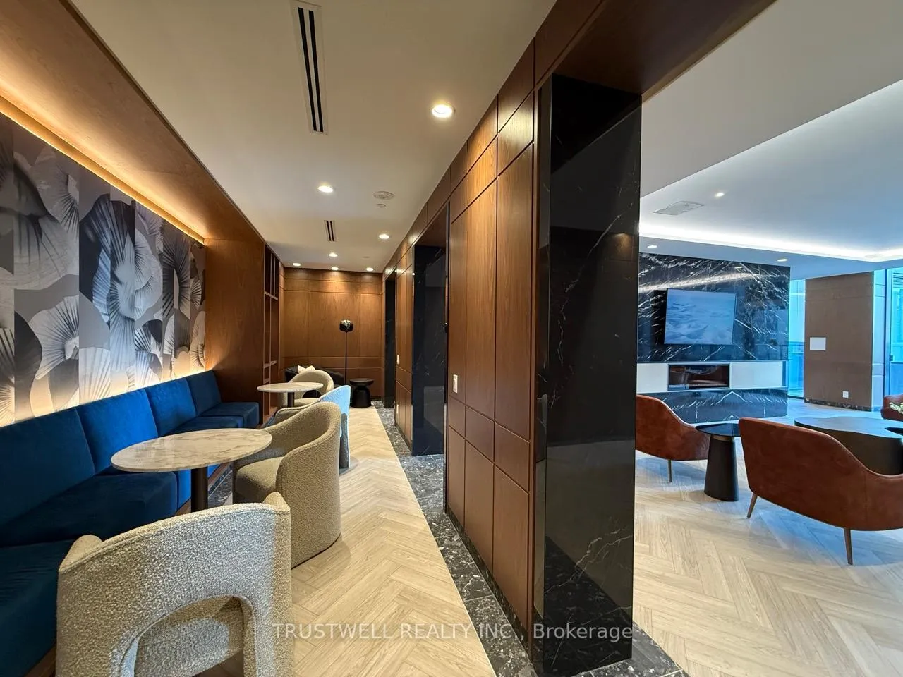 Photo 33 of Unit 503, 6 Greenbriar Road, North York, Bayview Village — HOMEH