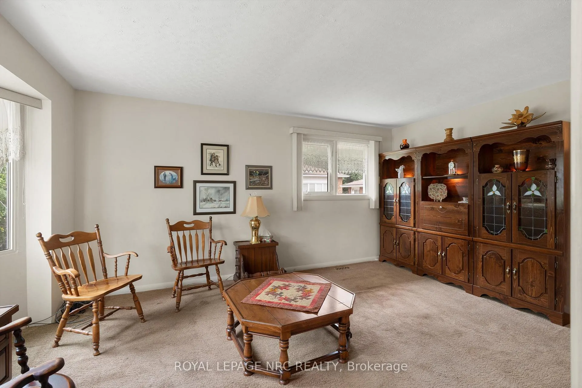 Photo 11 of 6502 Brock Street, Niagara Falls, Stamford — HOMEH