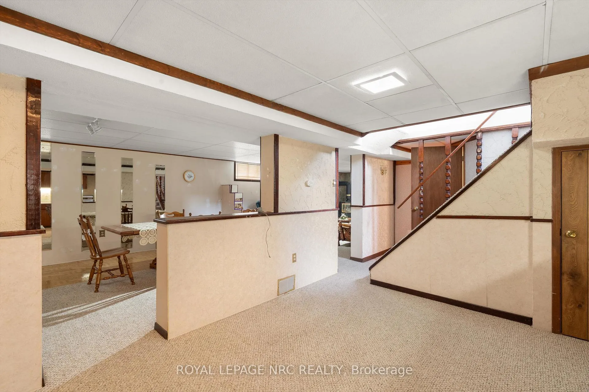 Photo 21 of 6502 Brock Street, Niagara Falls, Stamford — HOMEH