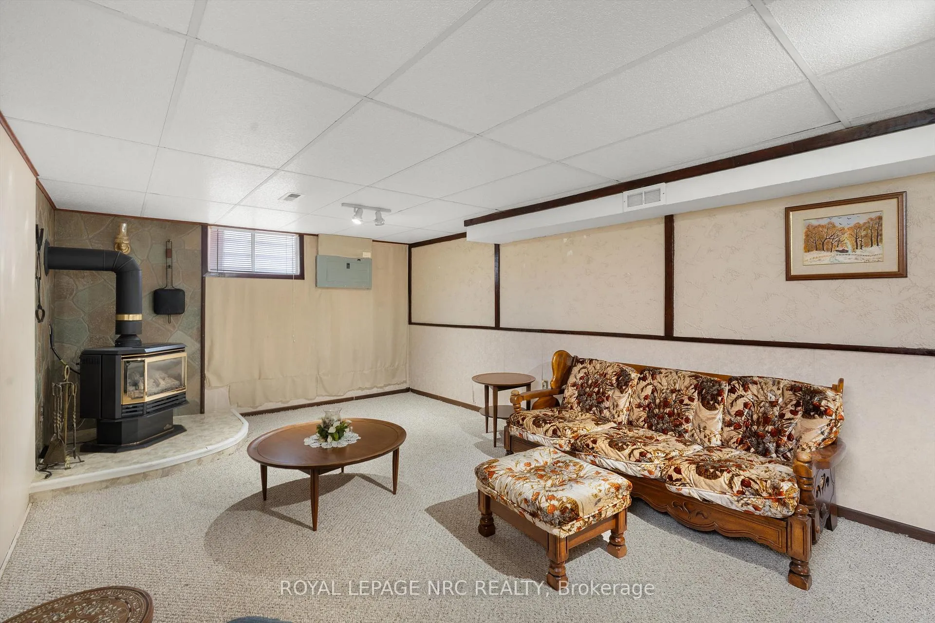 Photo 24 of 6502 Brock Street, Niagara Falls, Stamford — HOMEH