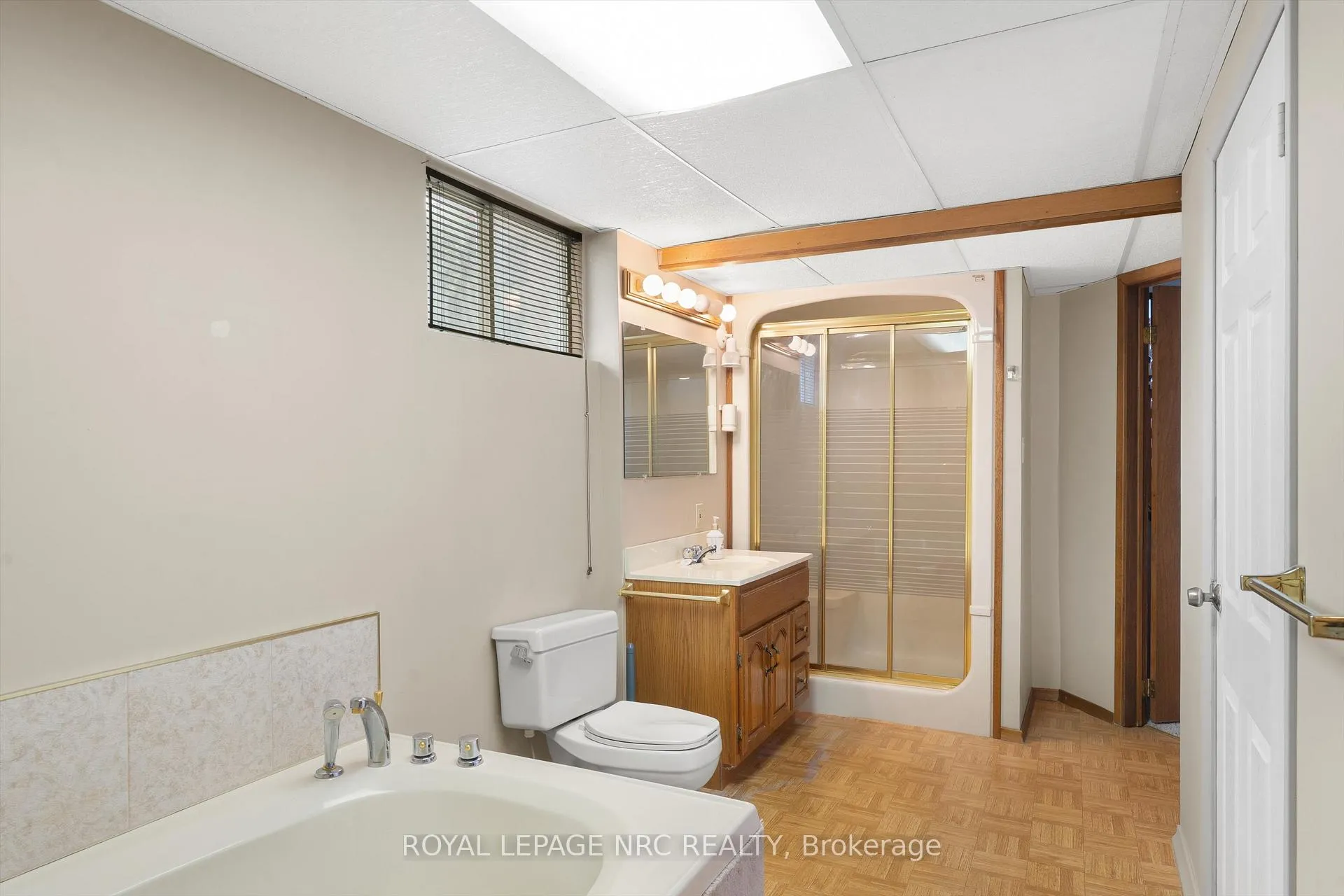 Photo 26 of 6502 Brock Street, Niagara Falls, Stamford — HOMEH