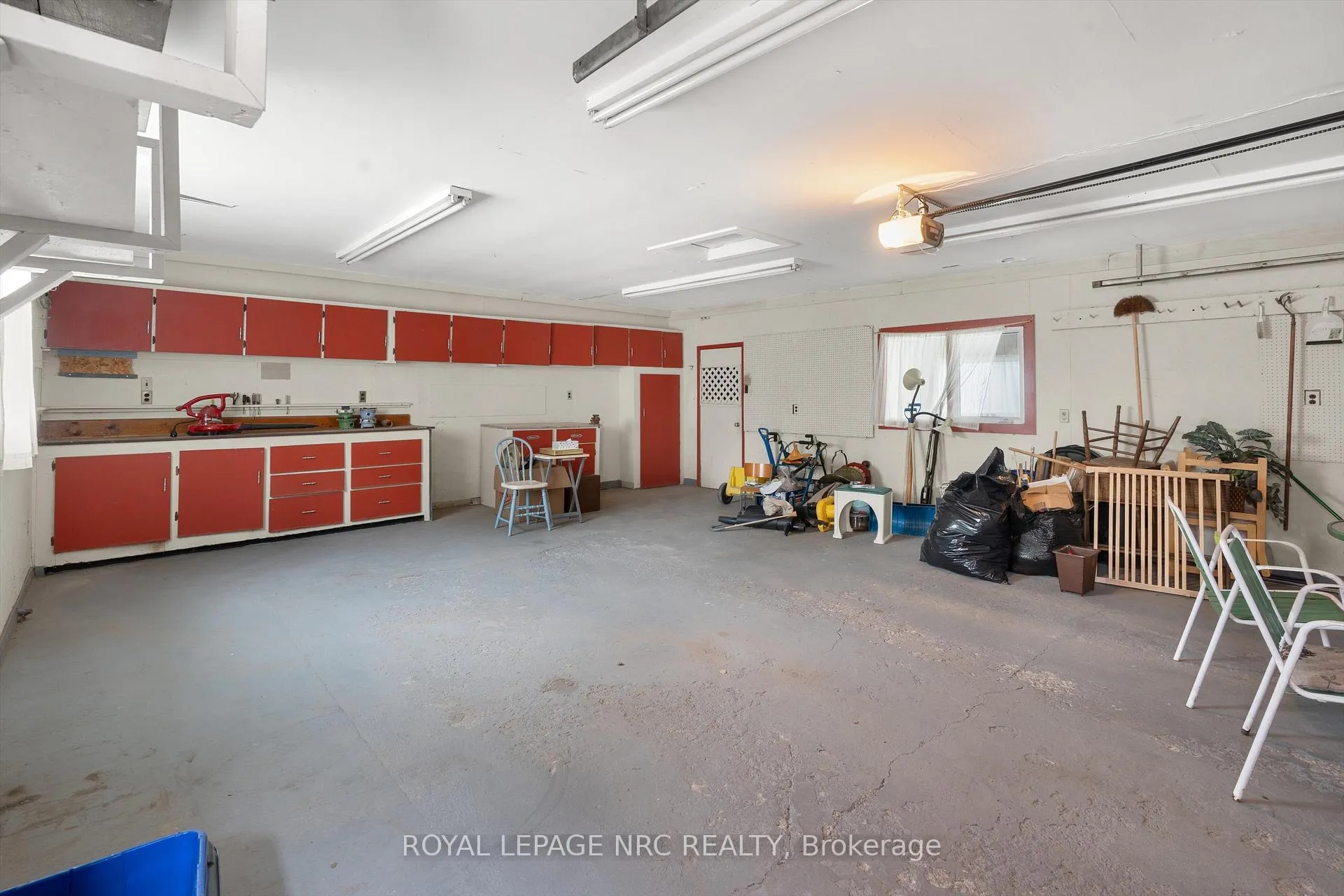 Photo 28 of 6502 Brock Street, Niagara Falls, Stamford — HOMEH