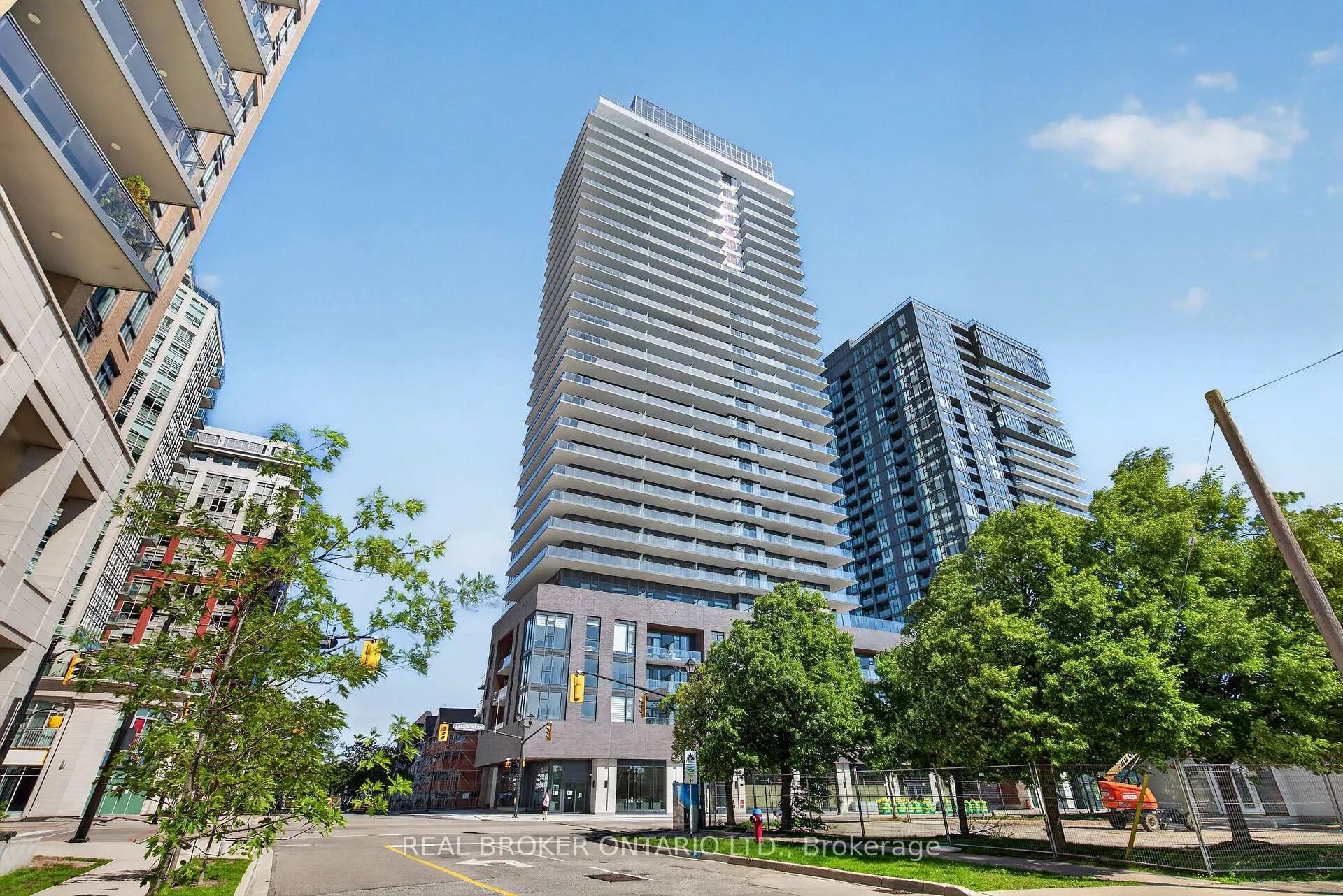 Photo 1 of Unit 1411, 2075 Lakeshore Road, Burlington, Brant — HOMEH