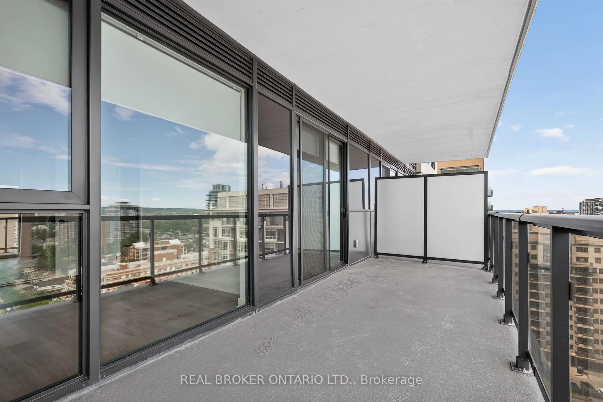 Photo 17 of Unit 1411, 2075 Lakeshore Road, Burlington, Brant — HOMEH